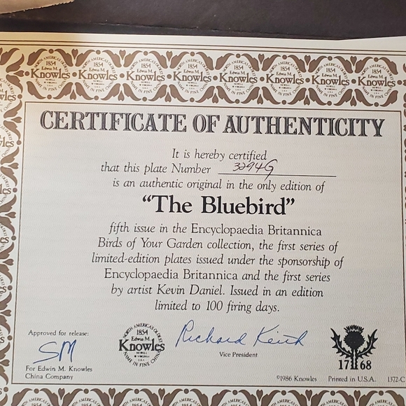 The Bluebird Deco Plate 1986 Vintage.knowles Bradford Exchange. - Picture 6 of 8